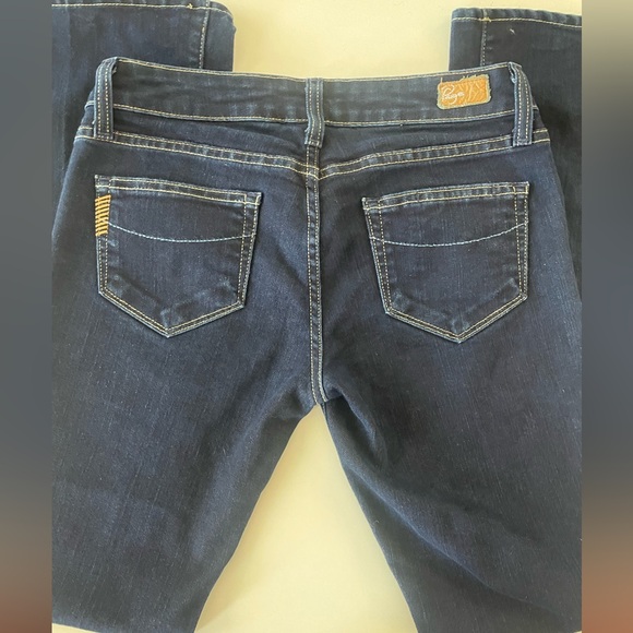 Paige Laurel Canyon Bootcut Jeans Size 26 Dark Wash 31” Inseam - Picture 5 of 13
